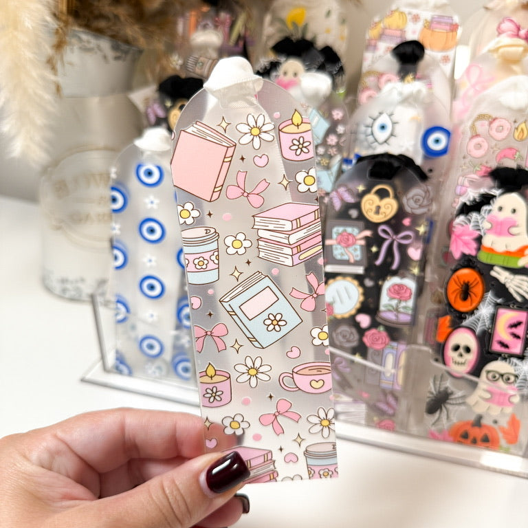 Girlie Bookish Lover Bookmark